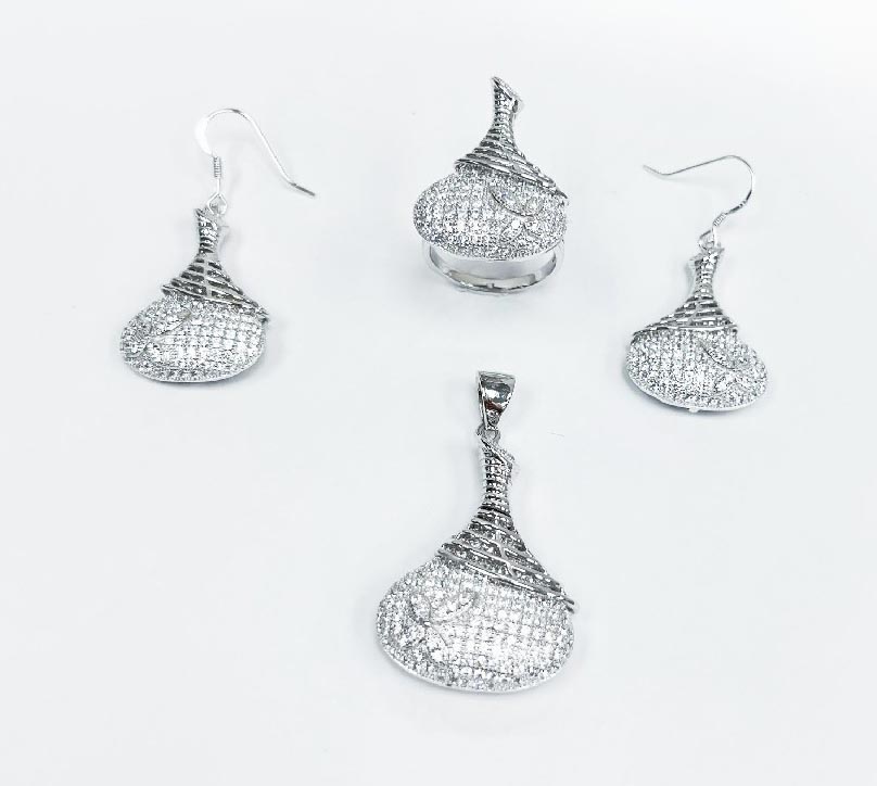 Jewelry creative design